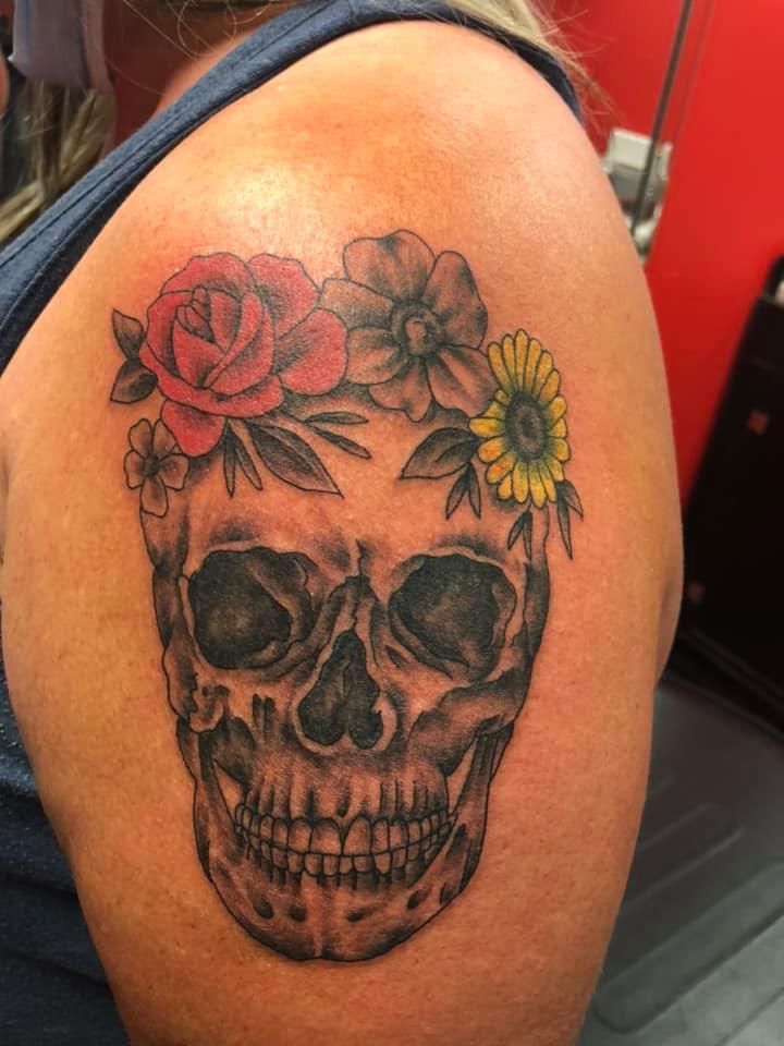 Skull tattoo by Dave K.